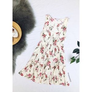 🌿 AEO Cream Floral Tiered Babydoll Shift Dress 🌿